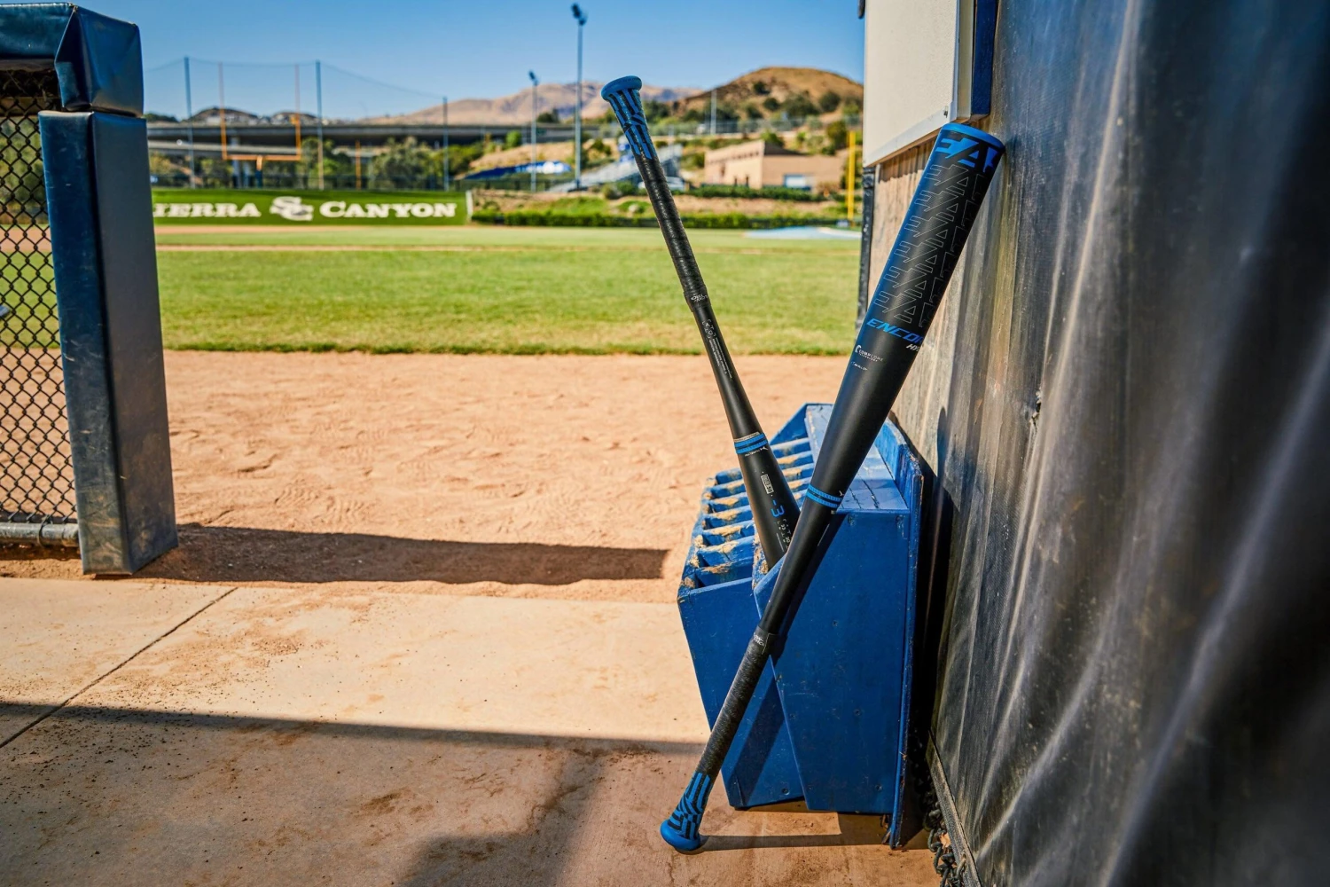 2023 Easton Encore Hybrid (-3) BBCOR Baseball Bat: BB23EN 8 2023 Easton Encore Hybrid (-3) BBCOR Baseball Bat: BB23EN - Image 6