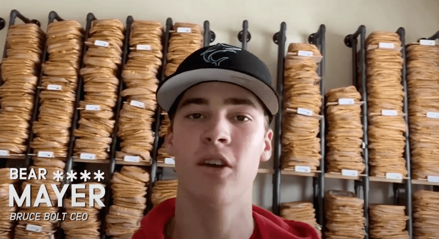 Bruce Bolt PREMIUM PRO Short Cuff Batting Gloves: GREEN 4 Bruce Bolt PREMIUM PRO Short Cuff Batting Gloves: GREEN - Image 2